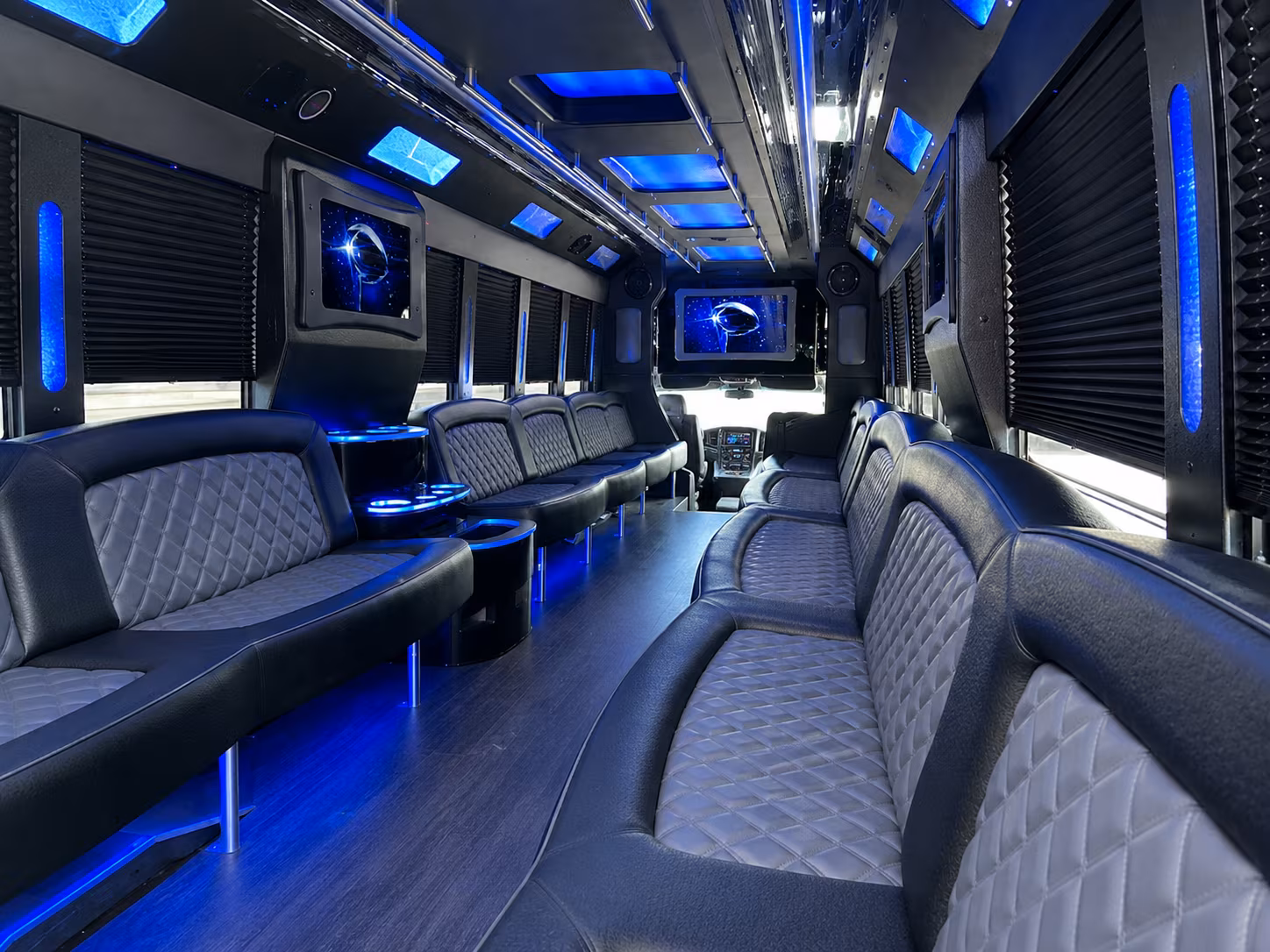 Rent a Bus to Tulsa International Airport