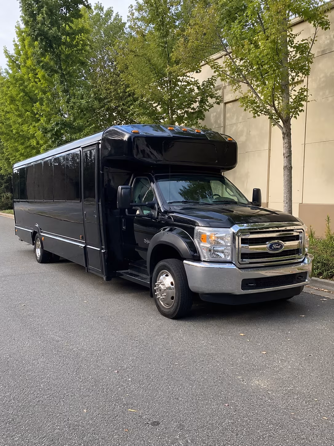Oklahoma City Birthday, Sweet 16, & Quinceañera Party Bus Rentals