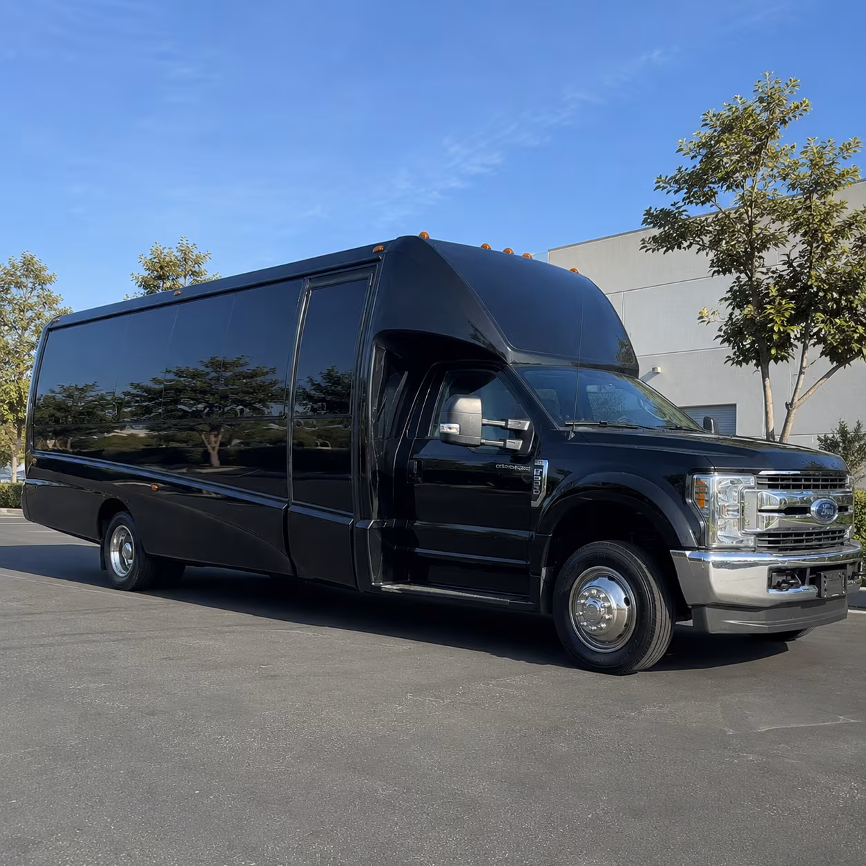 Tulsa Birthday, Sweet 16, & Quinceañera Transportation party bus exterior