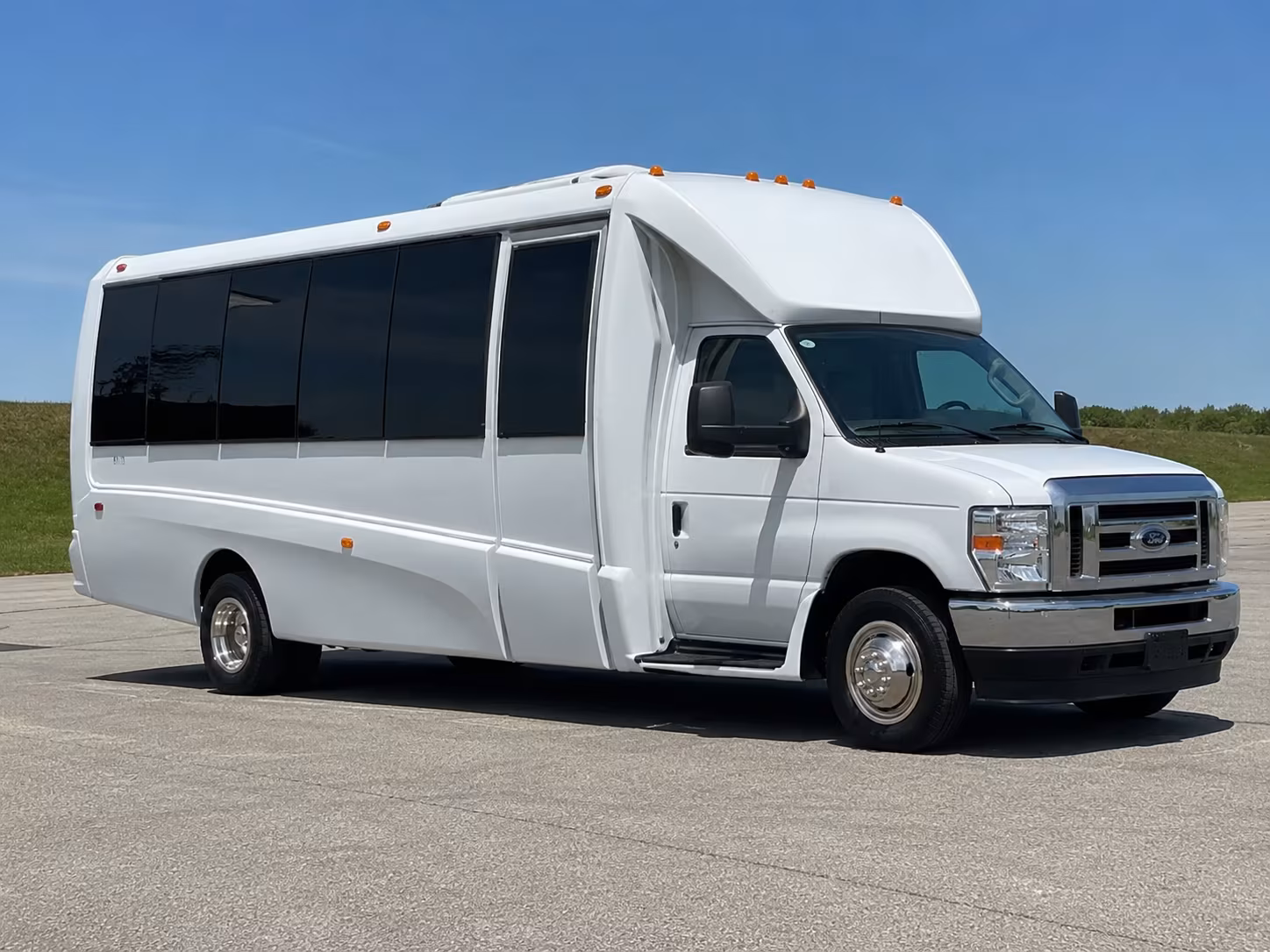 Tulsa Wedding Transportation party bus exterior
