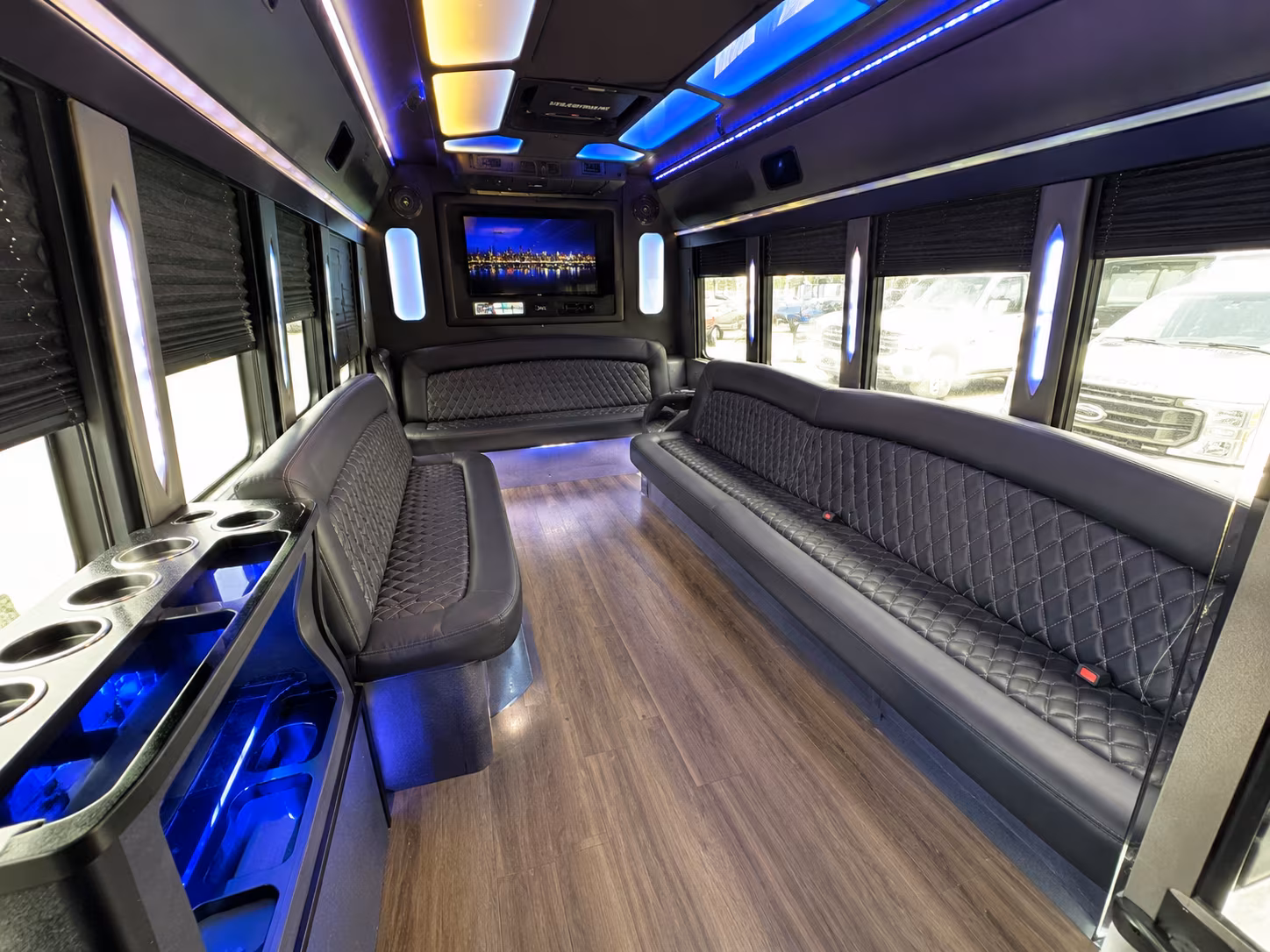 Tulsa Winery Tour & Pub Crawl Transportation party bus exterior