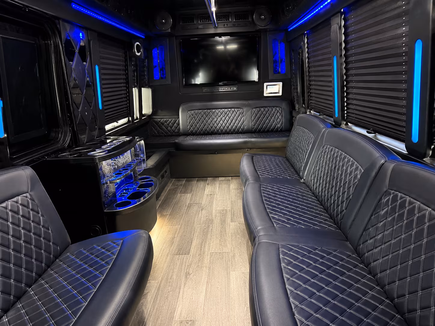 Tulsa Winery Tour & Pub Crawl Transportation party bus exterior