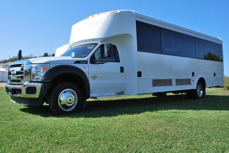 Joplin 15-35 Passenger Minibuses